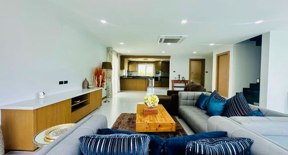 For sale 4 bedrooms house in Bang Lamung, Chonburi