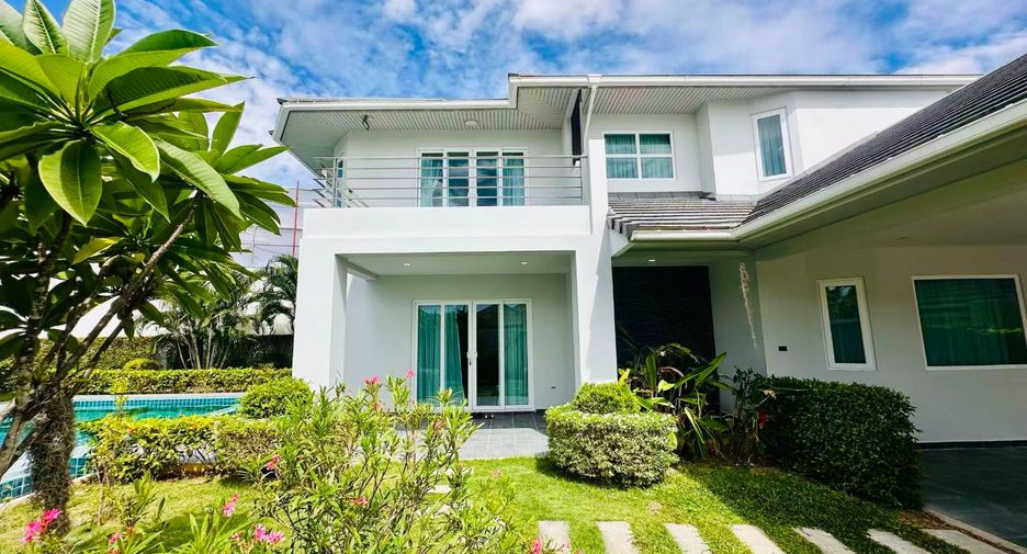For sale 4 bedrooms house in Bang Lamung, Chonburi
