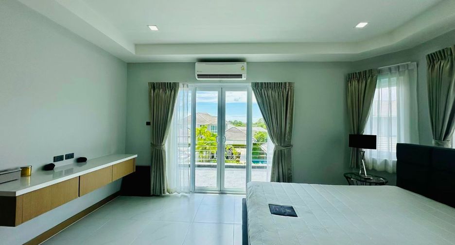 For sale 4 bedrooms house in Bang Lamung, Chonburi