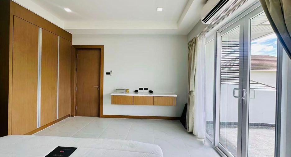 For sale 4 bedrooms house in Bang Lamung, Chonburi