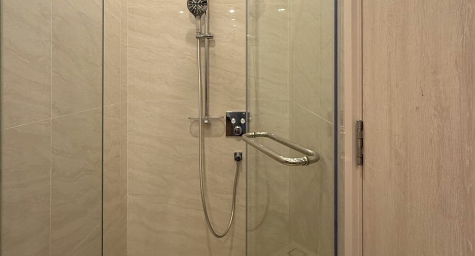 For sale 1 bed condo in Phaya Thai, Bangkok