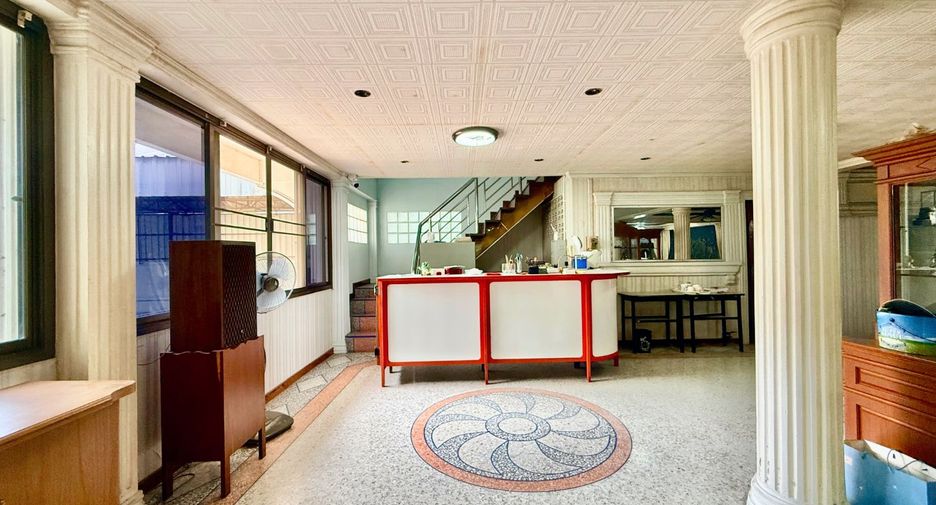 出租 和 出售 4 卧室 独立屋 在 Mueang Ratchaburi, Ratchaburi