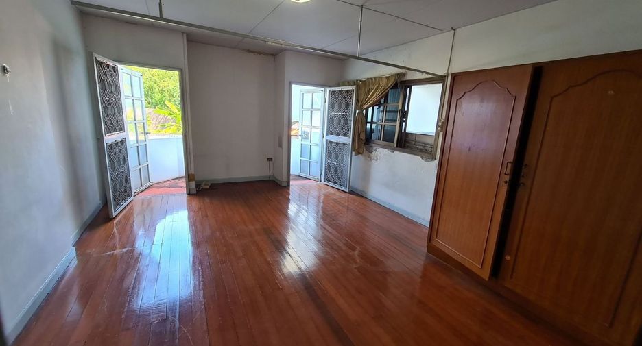 Casa en venta de 10 habitaciones en Chatuchak, Bangkok
