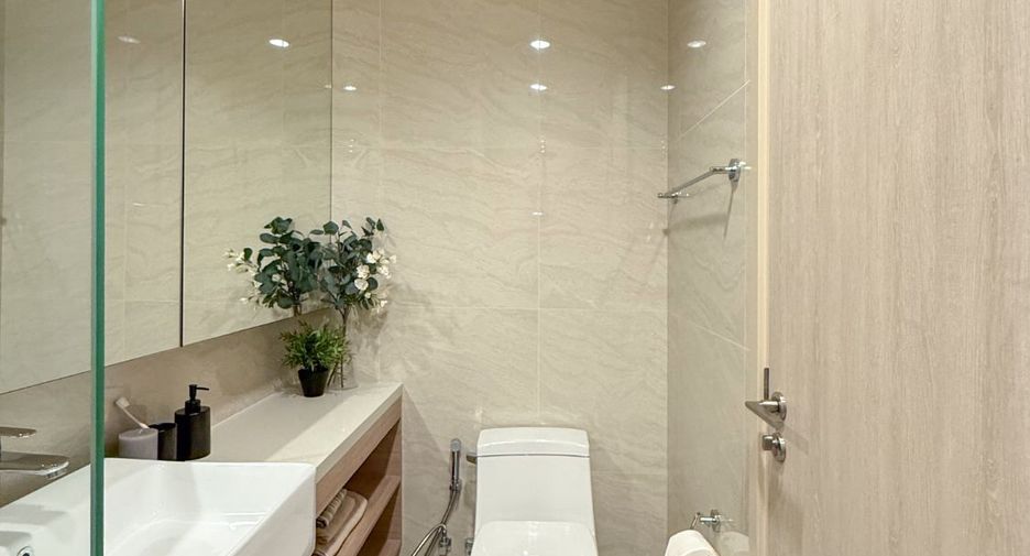 For sale 1 bed condo in Phaya Thai, Bangkok