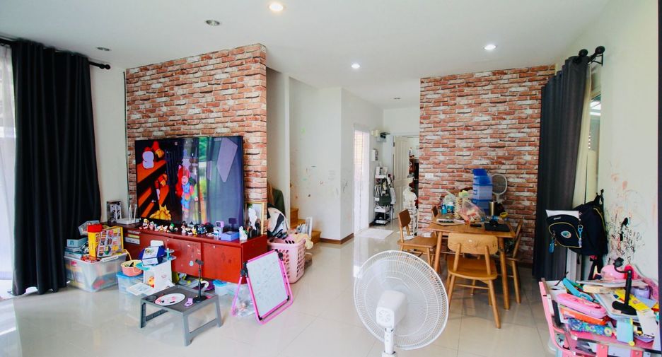 Casa en venta de 3 habitaciones en Mueang Rayong, Rayong
