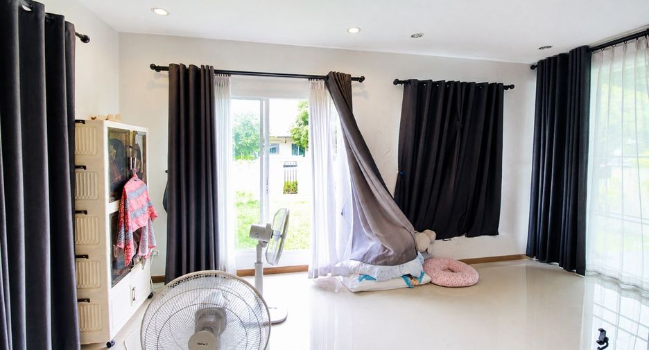 Casa en venta de 3 habitaciones en Mueang Rayong, Rayong