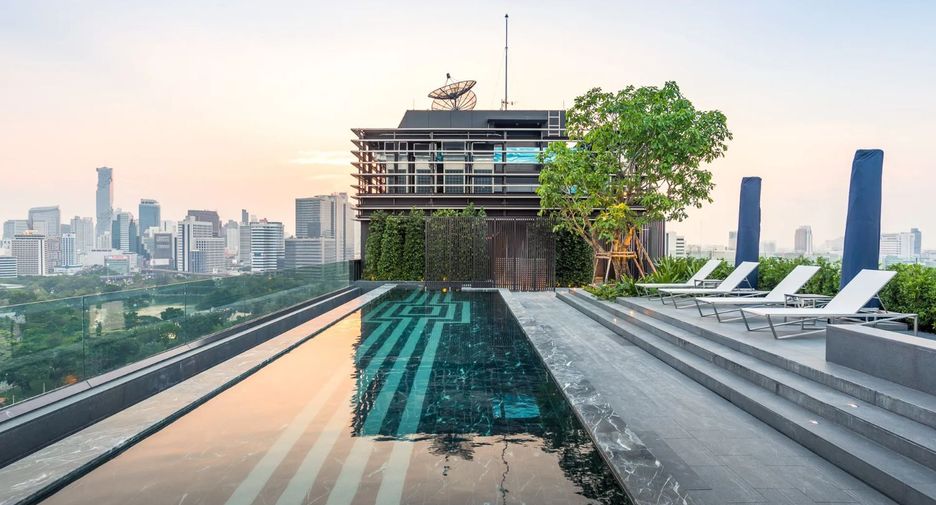 For rent 1 bed condo in Pathum Wan, Bangkok