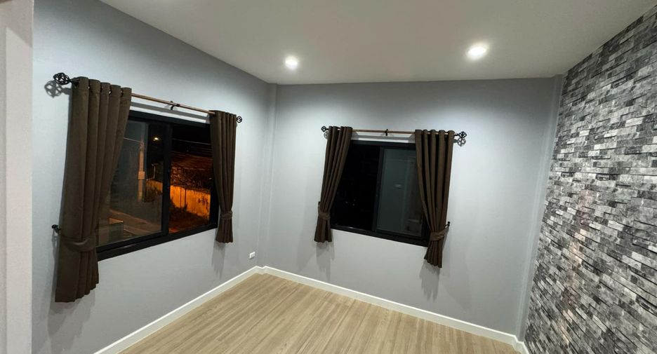 For sale 3 bedrooms villa in Mueang Rayong, Rayong