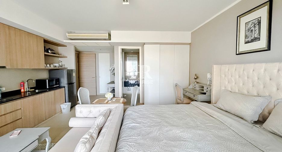 For rent studio condo in Bang Lamung, Chonburi