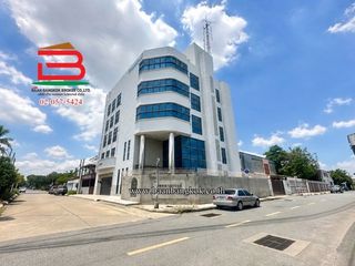 Büro zum Kauf in Chatuchak, Bangkok