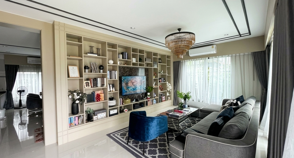 For rent 5 bedrooms house in Pak Kret, Nonthaburi