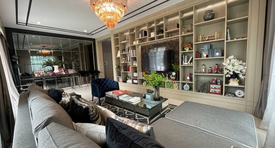 For sale 5 bedrooms house in Pak Kret, Nonthaburi