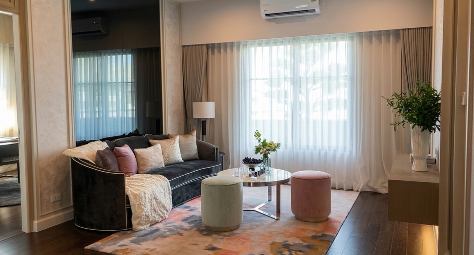 For sale 5 bedrooms house in Pak Kret, Nonthaburi