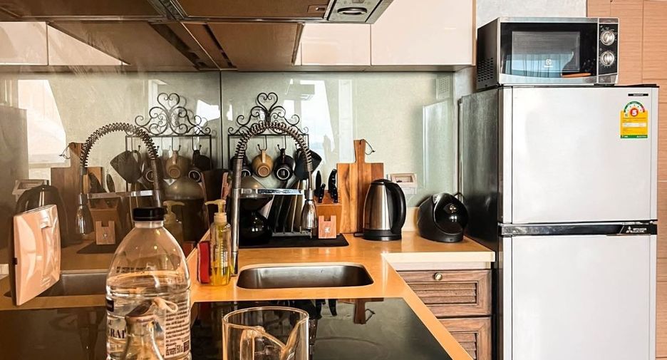 For rent 1 bed condo in Bang Lamung, Chonburi