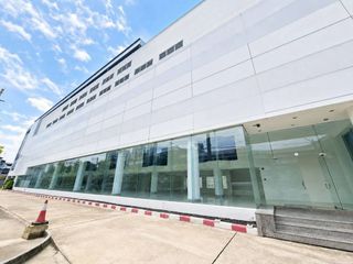 For rent retail Space in Khlong Toei, Bangkok
