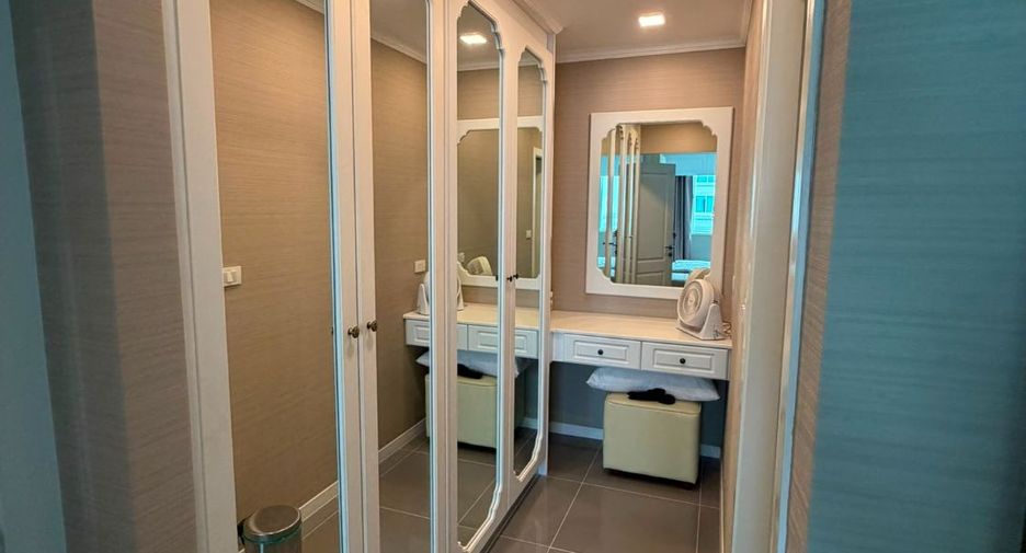 For rent 2 bedrooms condo in Jomtien, Pattaya