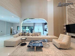 À louer 4 chambres villa à Bang Lamung, Chonburi