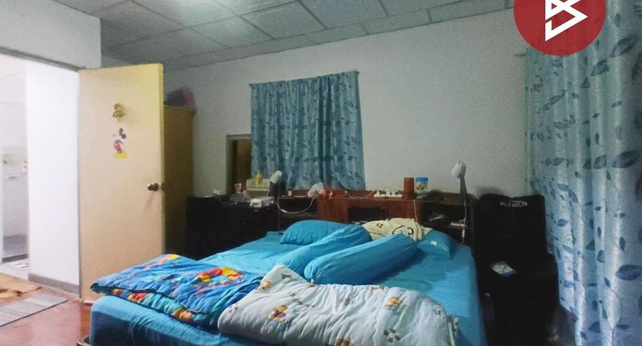 For sale 2 bedrooms townhouse in Min Buri, Bangkok