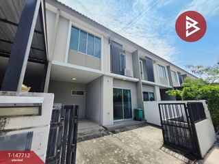 For sale 3 bedrooms townhouse in Khlong Luang, Pathum Thani