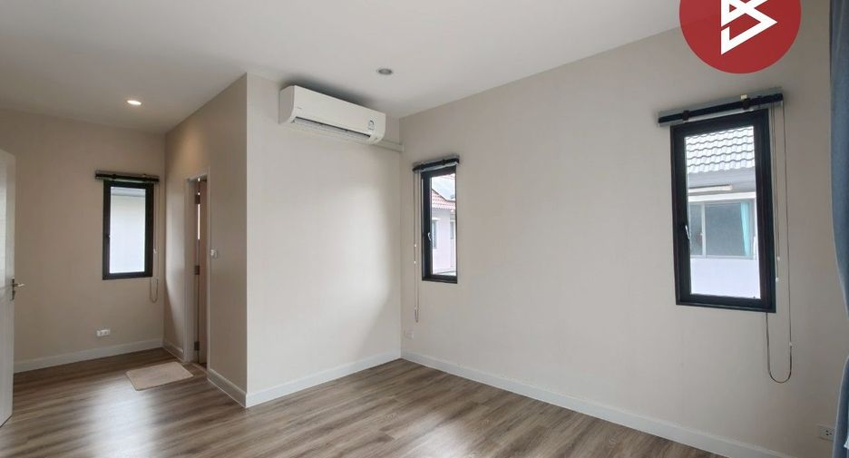 For sale 3 bedrooms house in Bang Bo, Samut Prakan