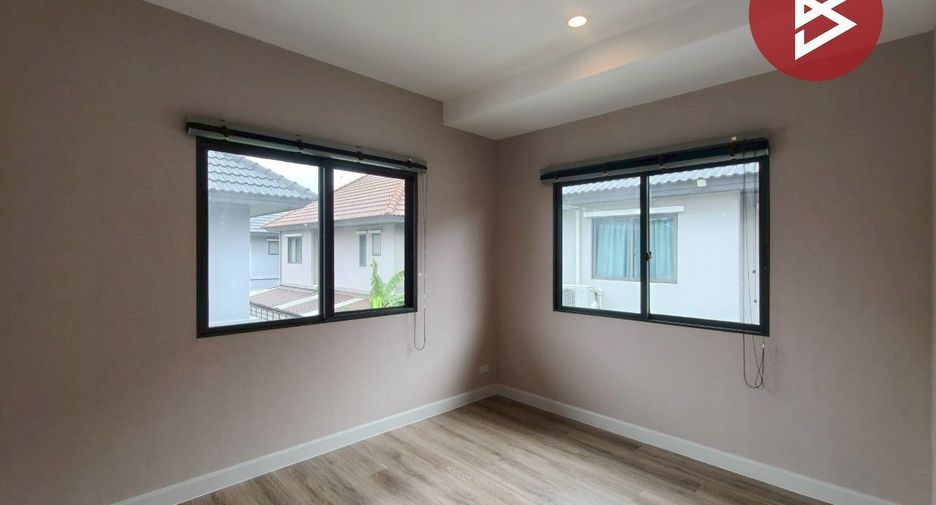 For sale 3 bedrooms house in Bang Bo, Samut Prakan