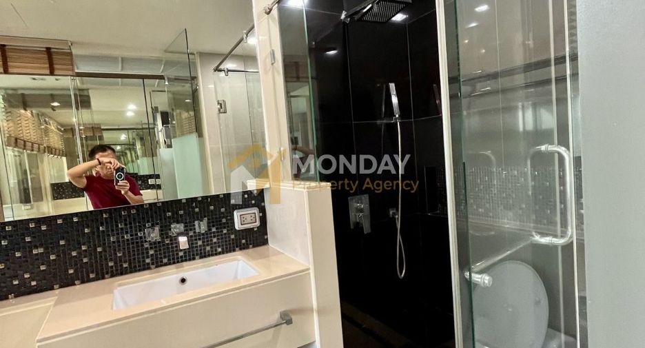 For rent 1 bed condo in Sathon, Bangkok