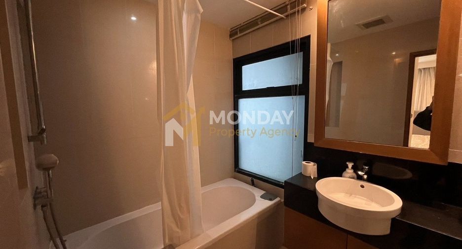 For rent 1 bed condo in Sathon, Bangkok