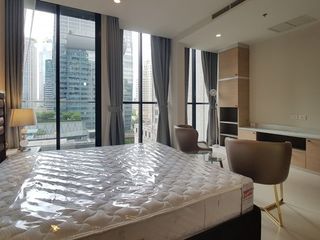 For rent 1 bed condo in Pathum Wan, Bangkok