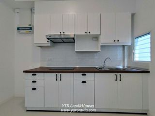 For rent 3 bedrooms townhouse in Prawet, Bangkok