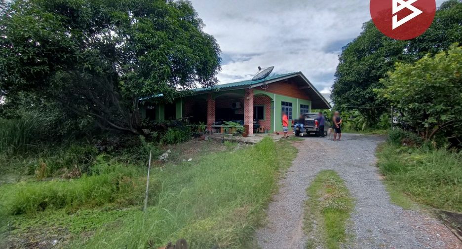 For sale land in Phutthamonthon, Nakhon Pathom