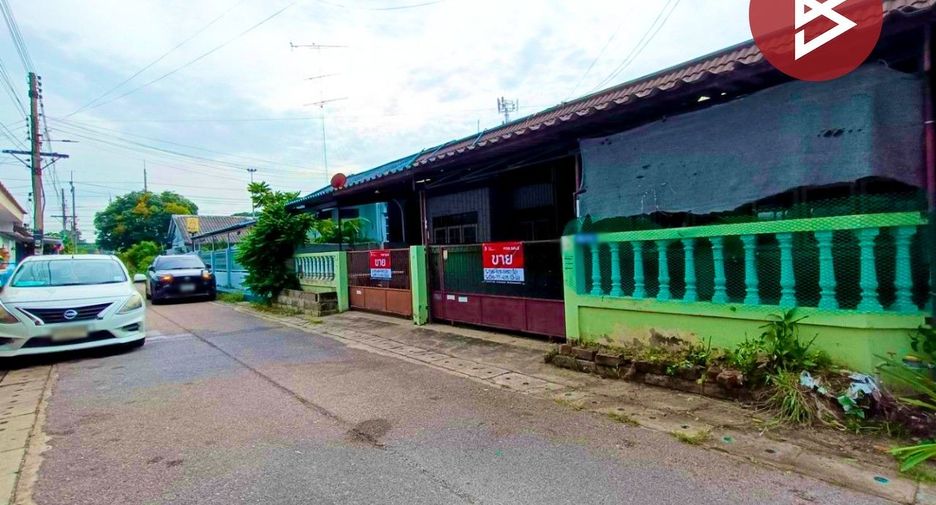 For sale 2 bedrooms townhouse in Mueang Ratchaburi, Ratchaburi