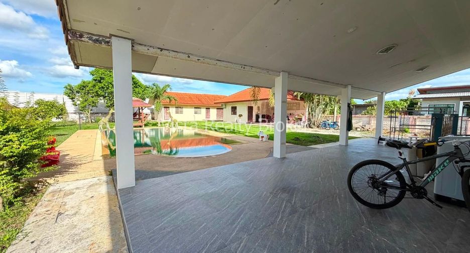 Casa en venta de 4 habitaciones en Huay Yai, Pattaya