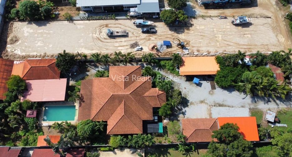 Casa en venta de 4 habitaciones en Huay Yai, Pattaya