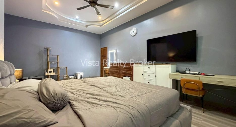 Casa en venta de 4 habitaciones en Huay Yai, Pattaya