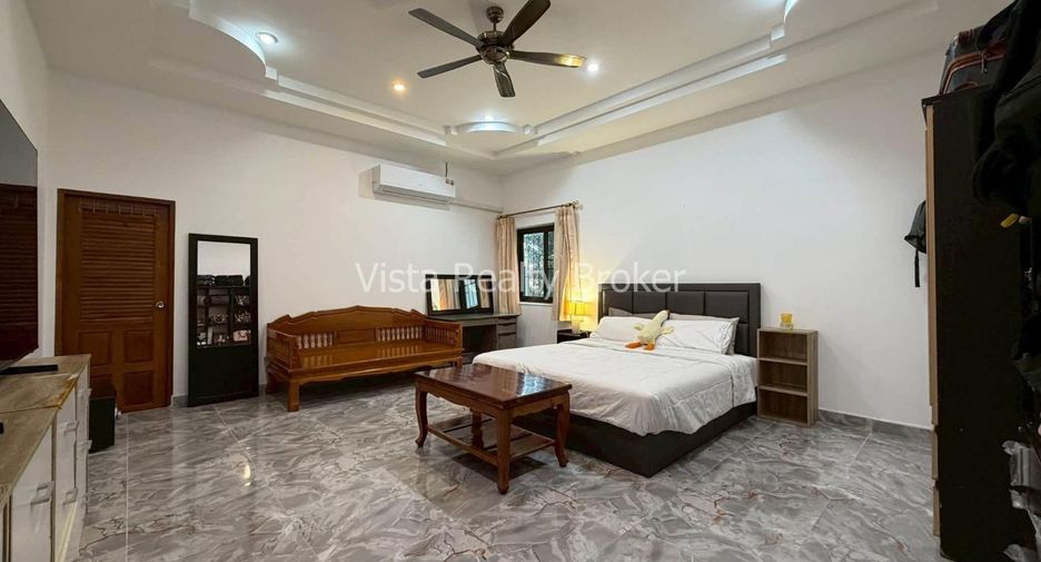 Casa en venta de 4 habitaciones en Huay Yai, Pattaya