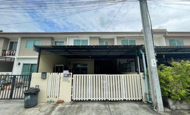 For sale 3 bedrooms townhouse in Sai Noi, Nonthaburi