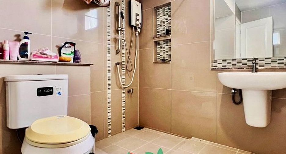Casa en venta de 3 habitaciones en Mueang Pathum Thani, Pathum Thani