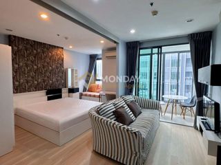 出租 1 卧室 公寓 在 Bang Rak, 曼谷