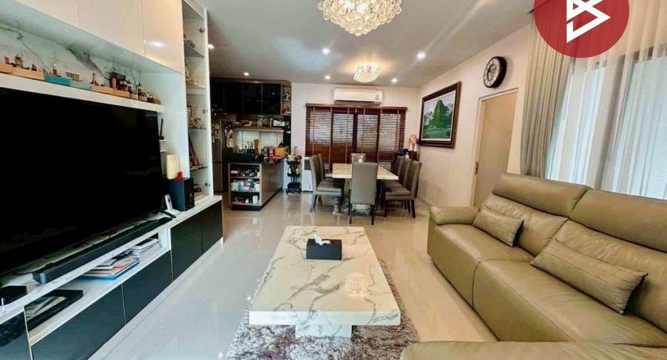 For sale 4 bedrooms house in Prawet, Bangkok