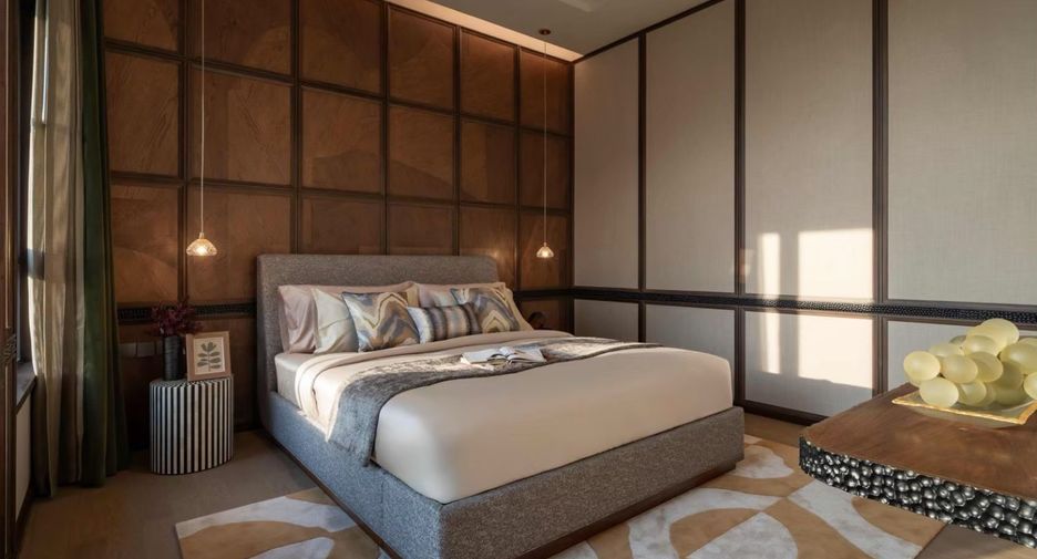 For sale 4 bedrooms house in Lat Phrao, Bangkok