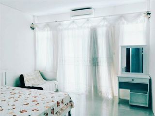 Local comercial en venta de 3 habitaciones en Mueang Nakhon Nayok, Nakhon Nayok