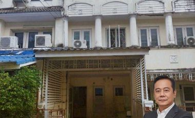 À vendre 3 chambres maison de ville à Bang Bon, Bangkok