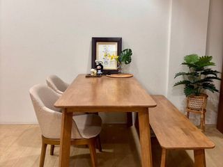 For rent 3 bedrooms townhouse in Huai Khwang, Bangkok