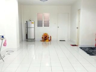 For sale 3 bedrooms townhouse in Phan Thong, Chonburi