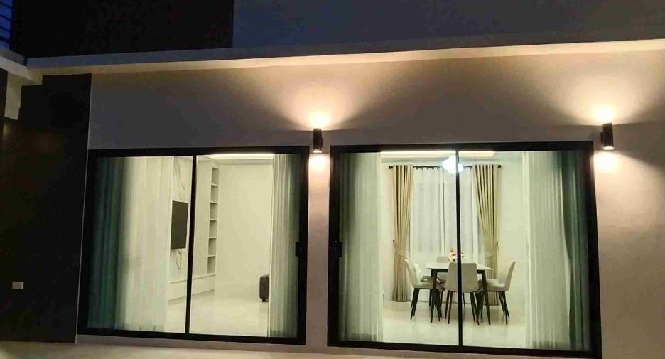 Villa en venta y en alquiler de 4 habitaciones en San Sai, Chiang Mai