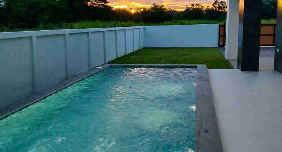 Villa en venta y en alquiler de 4 habitaciones en San Sai, Chiang Mai