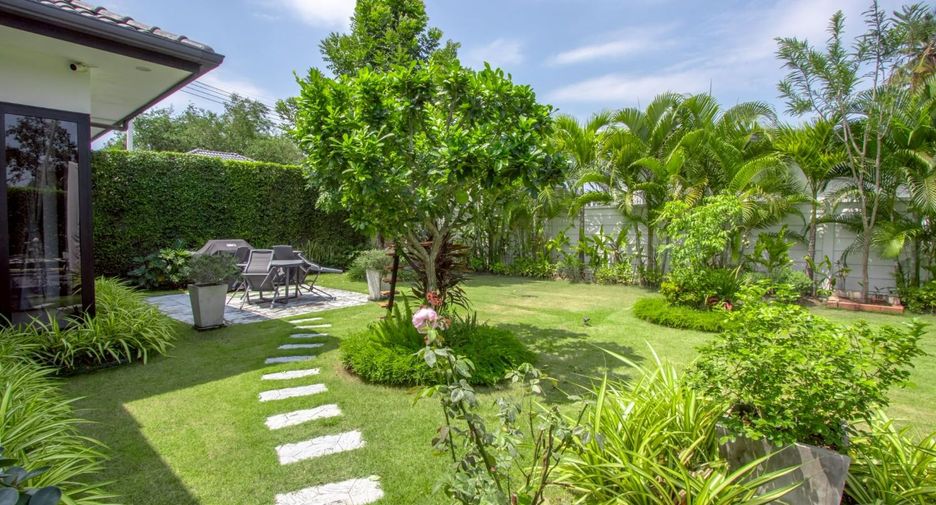 For sale 3 bedrooms house in Huay Yai, Pattaya
