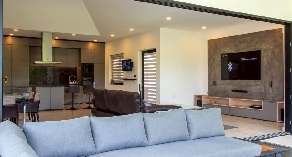 For sale 3 bedrooms house in Huay Yai, Pattaya