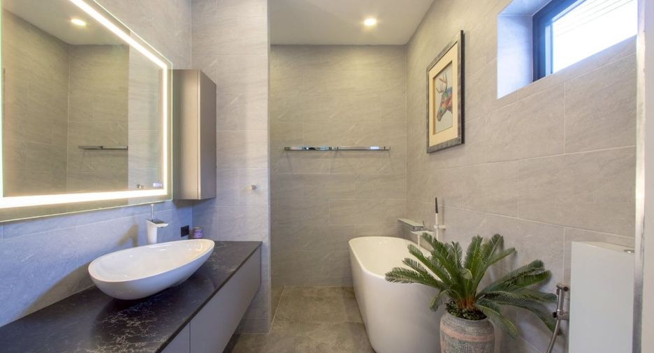 For sale 3 bedrooms house in Huay Yai, Pattaya