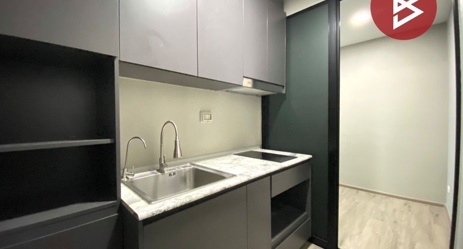 For sale 2 bedrooms condo in Chom Thong, Bangkok